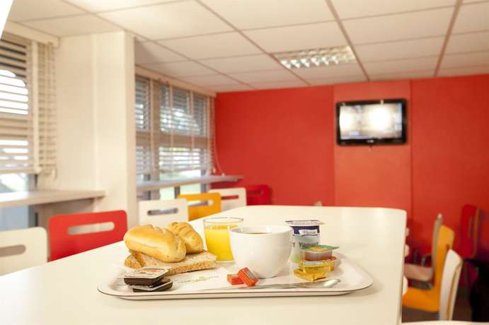 Imagen del bar/restaurante del Hotel Premiere Classe Caen Est - Mondeville. Foto 3