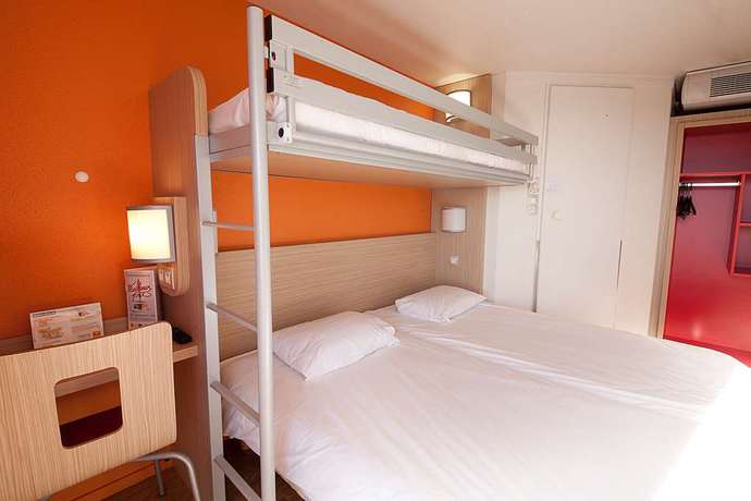 Imagen general del Hotel Premiere Classe Clermont Ferrand Sud - Aubière. Foto 8