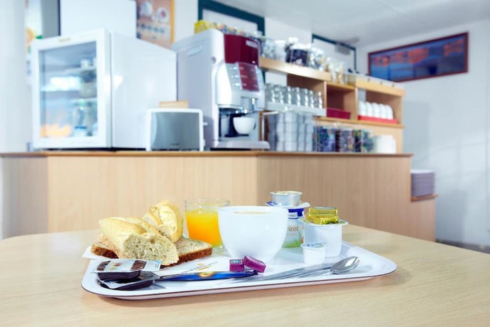 Imagen del bar/restaurante del Hotel Premiere Classe Dunkerque Sud - Loon Plage. Foto 5