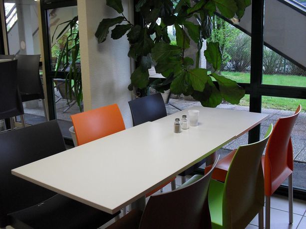 Imagen del bar/restaurante del Hotel Premiere Classe Liege. Foto 10