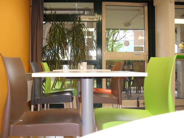 Imagen del bar/restaurante del Hotel Premiere Classe Liege. Foto 4