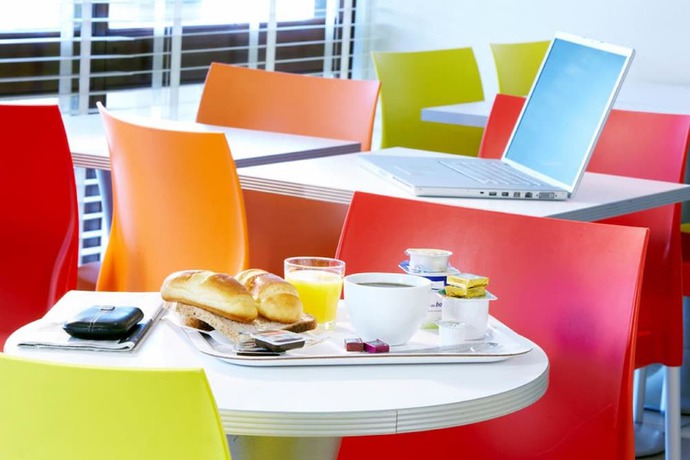 Imagen del bar/restaurante del Hotel Premiere Classe Lille Ouest - Lomme. Foto 9