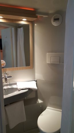 Imagen de la habitación del Hotel Premiere Classe Lyon Est - A&eacute;roport Saint Exup&eacute;ry. Foto 12