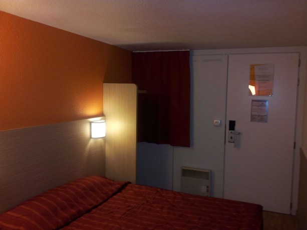 Imagen de la habitación del Hotel Premiere Classe Lyon Est - A&eacute;roport Saint Exup&eacute;ry. Foto 14