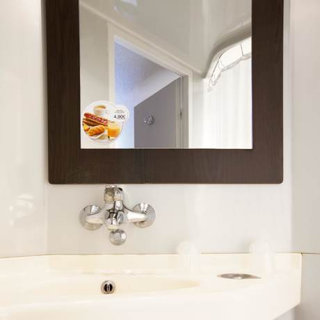 Imagen de la habitación del Hotel Premiere Classe Lyon Est - A&eacute;roport Saint Exup&eacute;ry. Foto 18
