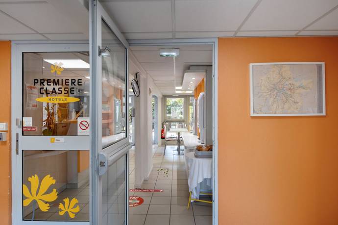 Imagen de los interiores del Hotel Premiere Classe Lyon Est - Bron Eurexpo. Foto 16