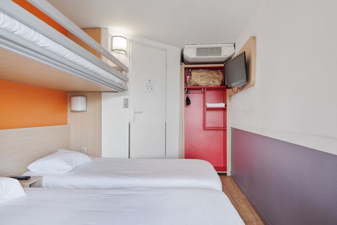 Imagen de la habitación del Hotel Premiere Classe Lyon Est - Bron Eurexpo. Foto 13