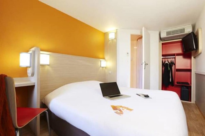 Imagen de la habitación del Hotel Premiere Classe Saint Brice Sous For&ecirc;t. Foto 13