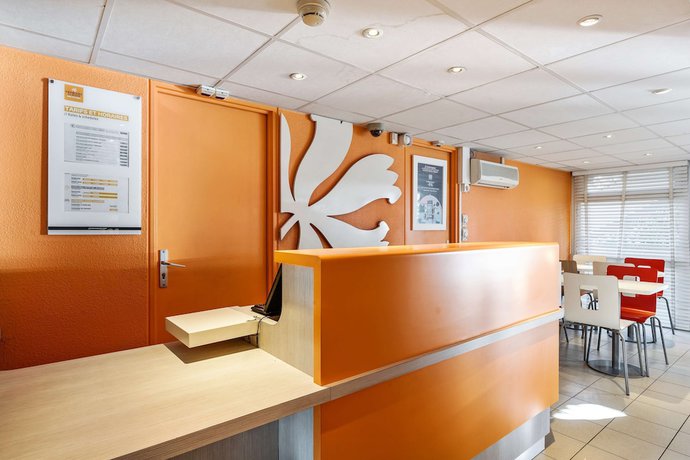 Imagen de los interiores del Hotel Premiere Classe Sete - Balaruc. Foto 19