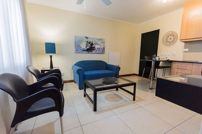 Imagen de la habitación del Hotel Premiere Classe Suites. Foto 6