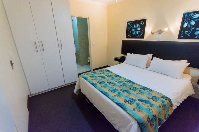 Imagen de la habitación del Hotel Premiere Classe Suites. Foto 8