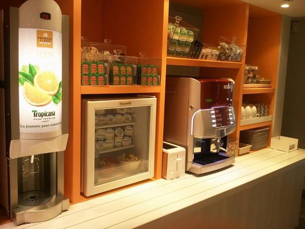 Imagen del bar/restaurante del Hotel Premiere Classe Toulon - La Seyne Sur Mer. Foto 2