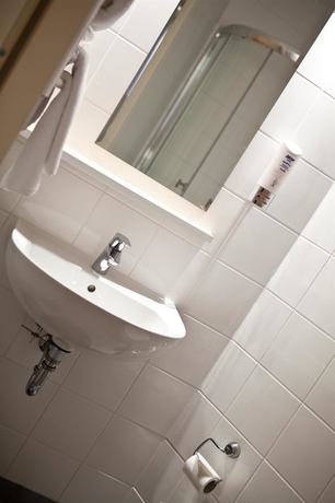 Imagen de la habitación del Hotel Premiere Classe Wroclaw Centrum. Foto 12