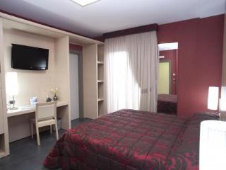 Imagen general del Hotel Premiere, Giugliano in Campania . Foto 4