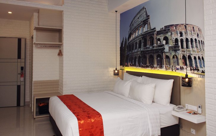 Imagen de la habitación del Hotel Premiere Tegal. Foto 12