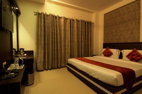 Imagen de la habitación del Hotel Premiere Villa. Foto 5