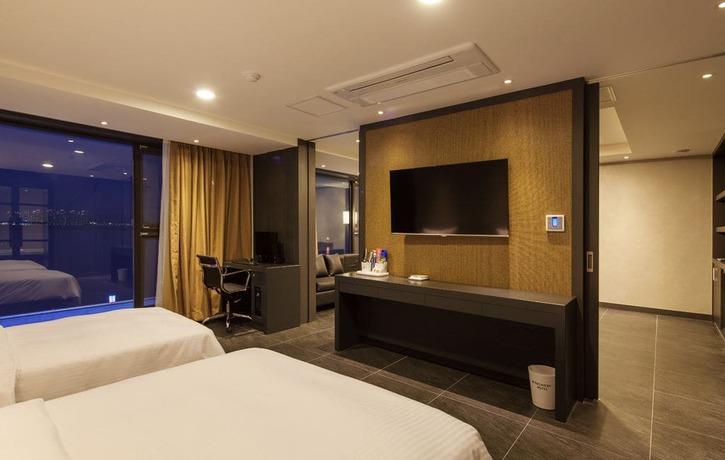 Imagen de la habitación del Hotel Premiers. Foto 3