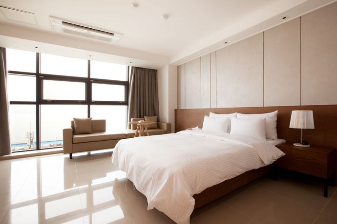 Imagen de la habitación del Hotel Premiers. Foto 16