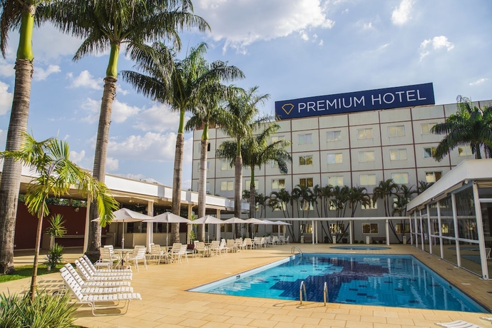 Imagen de la piscina del Hotel Premium Campinas. Foto 19