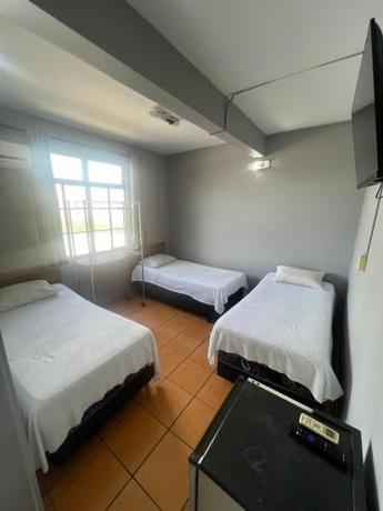 Imagen de la habitación del Hotel Premium Center. Foto 15