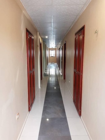 Imagen de los interiores del Hotel Premium, Douala. Foto 17