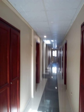 Imagen de los interiores del Hotel Premium, Douala. Foto 19