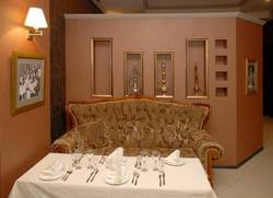 Imagen general del Hotel Premium Hotel, Chernivtsi. Foto 13