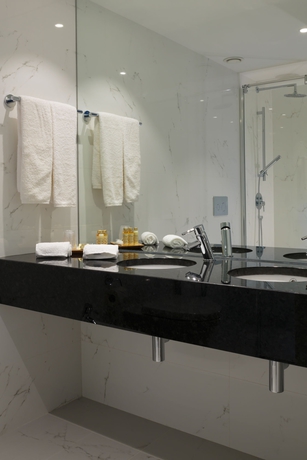 Imagen de la habitación del Hotel Premium Porto Downtown. Foto 9