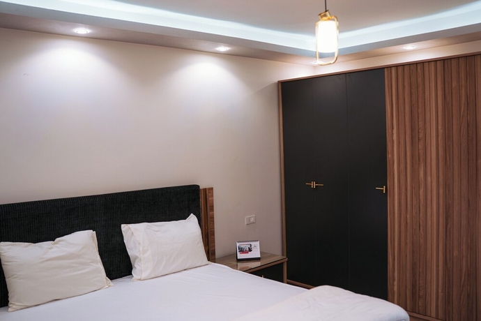 Imagen de la habitación del Hotel Premium Swiss Residence Rehab. Foto 4