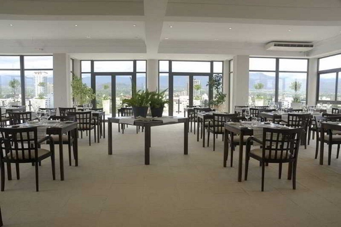 Imagen general del Hotel Premium Tower Suites. Foto 4