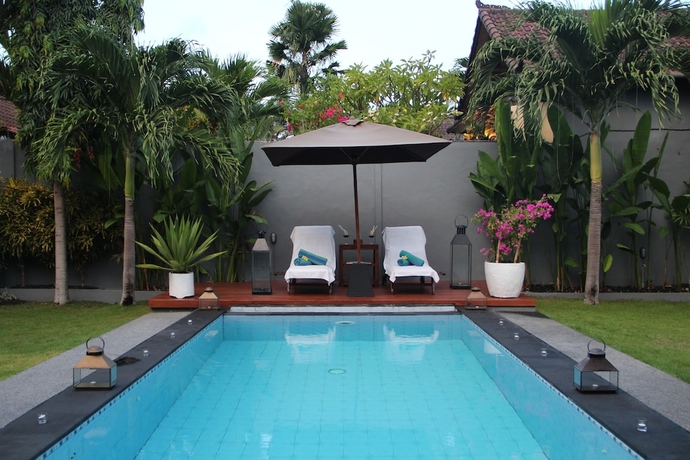 Imagen de la habitación del Hotel Premium Villas Seminyak. Foto 10
