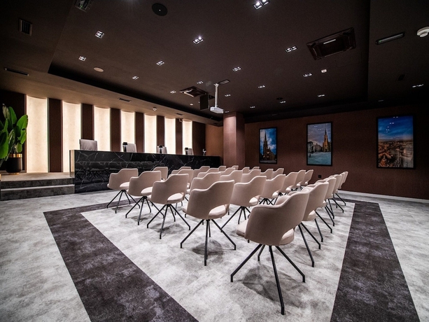 Imagen de los interiores del Hotel Premium hotel, Novi Sad. Foto 16