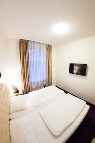 Imagen de la habitación del Hotel Prens Berlin. Foto 6