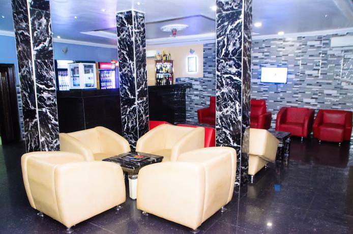 Imagen del bar/restaurante del Hotel Prescotts. Foto 6