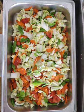 Imagen del bar/restaurante del Hotel Present. Foto 6