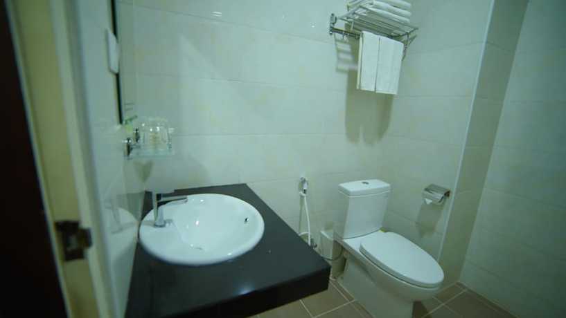 Imagen de la habitación del Hotel Present. Foto 17