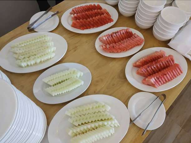 Imagen del bar/restaurante del Hotel Present. Foto 8