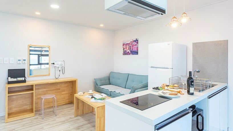 Imagen de la habitación del Hotel Present Poolvilla. Foto 12