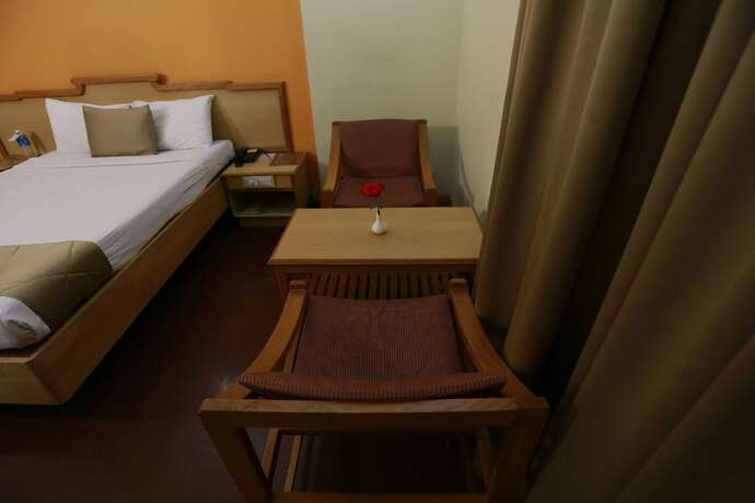 Imagen de la habitación del Hotel Presidency. Foto 7