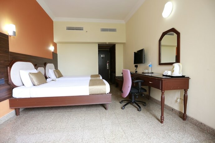 Imagen de la habitación del Hotel Presidency. Foto 14