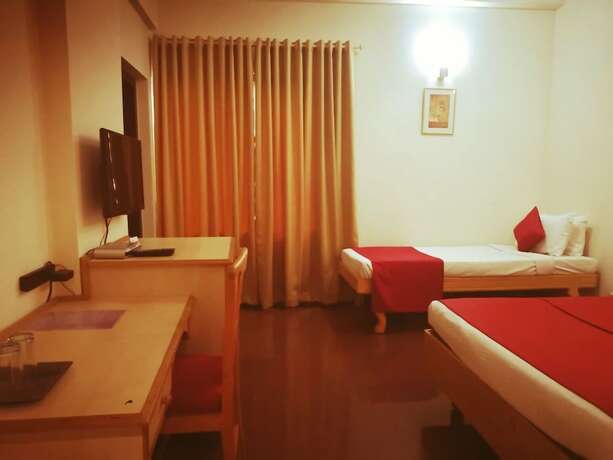 Imagen de la habitación del Hotel Presidency. Foto 16