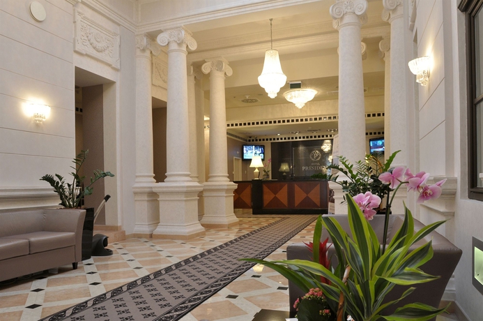 Imagen de los interiores del Hotel President, Budapest. Foto 12