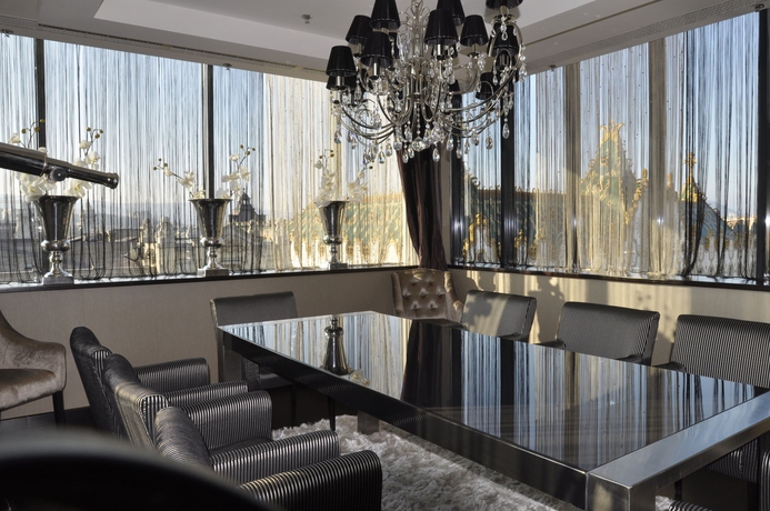 Imagen de los interiores del Hotel President, Budapest. Foto 15