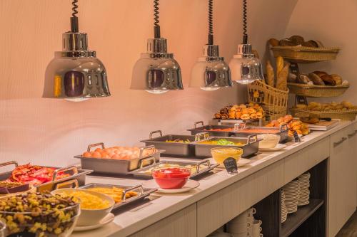 Imagen de los interiores del Hotel President, Budapest. Foto 17