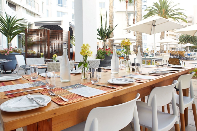 Imagen del bar/restaurante del Hotel President, Cape Town. Foto 2