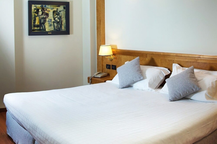 Imagen de la habitación del Hotel President, Correggio. Foto 4