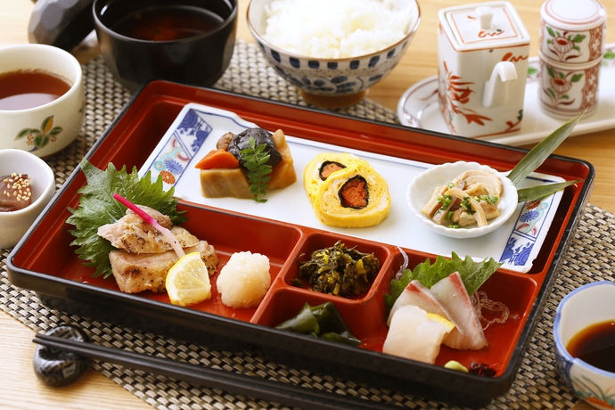 Imagen del bar/restaurante del Hotel President Hakata. Foto 4