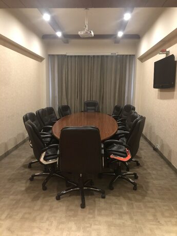 Imagen de los interiores del Hotel President, Jalandhar. Foto 37