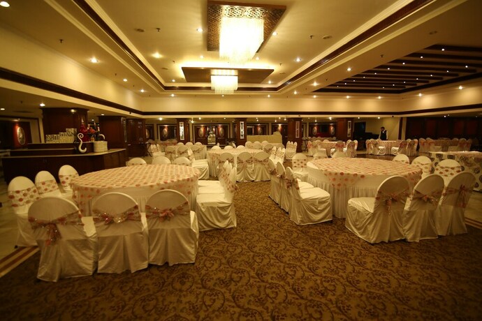 Imagen de los interiores del Hotel President, Jalandhar. Foto 38