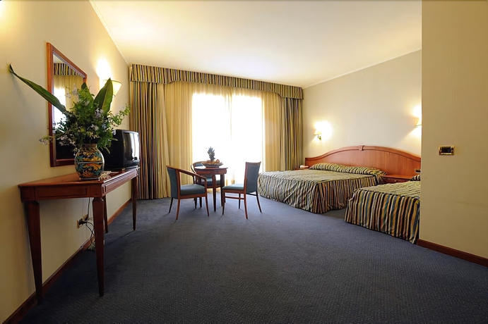 Imagen de la habitación del Hotel President, Marsala. Foto 10